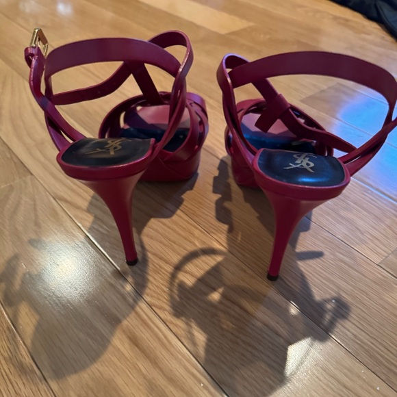 Woman’s YSL tribute sandals worn once !! Comes with original box - Picture 7 of 8